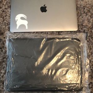 MacBook Pro case. Black.